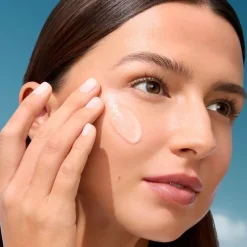 Aquascreen Activewear Daily UV Fluid SPF50