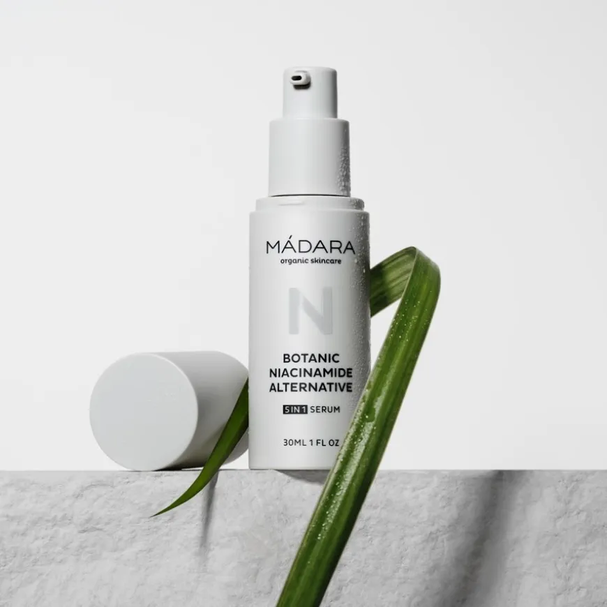 Botanic Niacinamide - Alternative 5-in-1 Serum