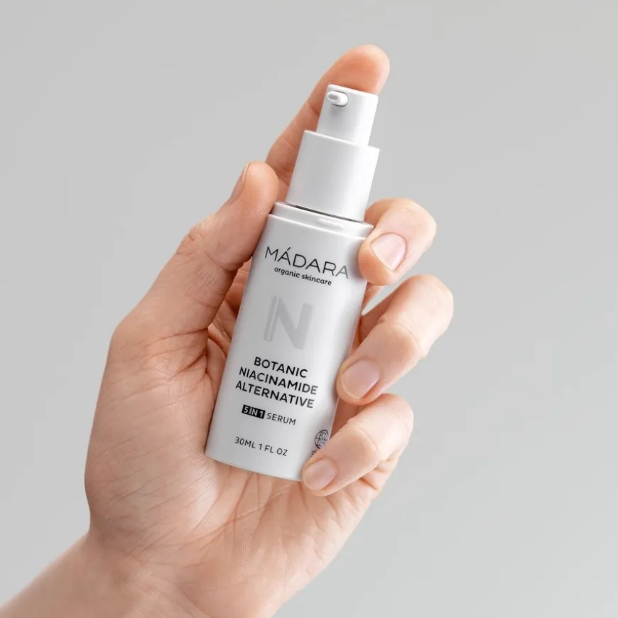 Botanic Niacinamide - Alternative 5-in-1 Serum
