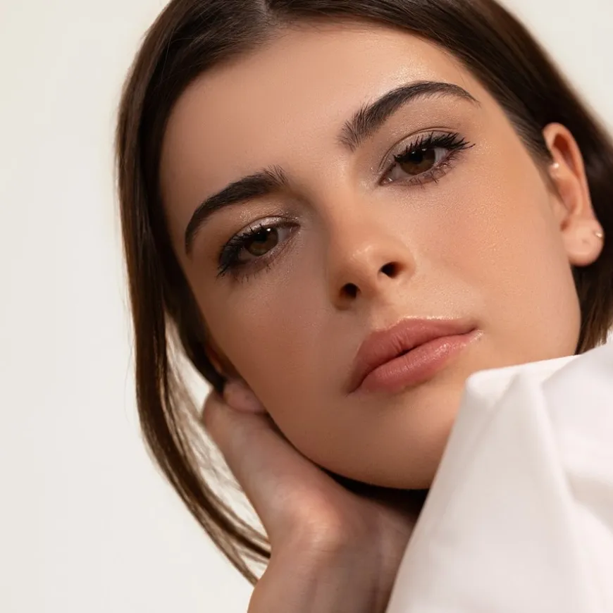 Bronze Goddess Highlighting Powder Gelee