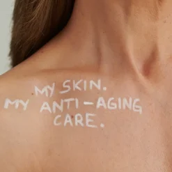 DAGCRÈME, - voor huid die regeneratie nodig heeft