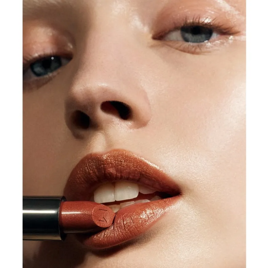 Dazzle Nights NIGHTS Silk Shine Lipstick