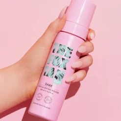 Donkere Tropische Zelfbruinende Mousse