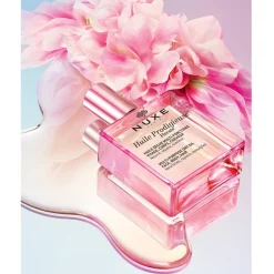 Droge olie gezicht, lichaam & haar