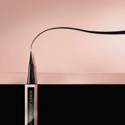 Idôle Ultra Precise Waterproof Liner