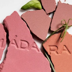 MAGNETIC BLUSH Mineral Cheek Blusher