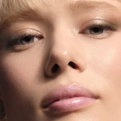 Prisma Glass Icy Plumper