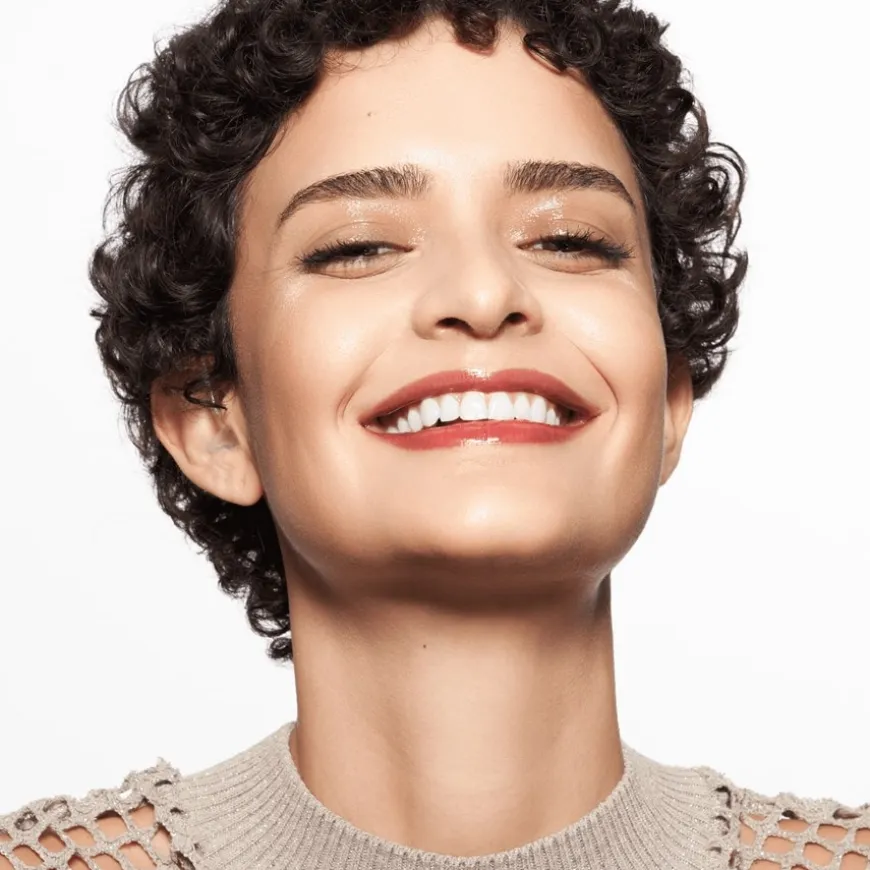 Sun Lover Glow Bronzing Powder