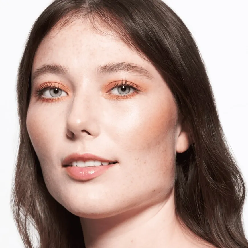 Sun Lover Glow Bronzing Powder