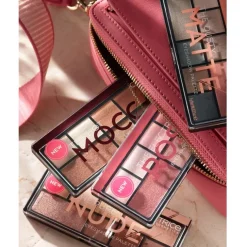 The Cozy Earth Eyeshadow Palette