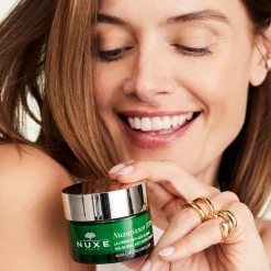 The Global Anti-Aging Cream