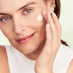 The Global Anti-Aging Rich Cream