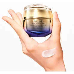 Uplifting and Firming Advanced Cream