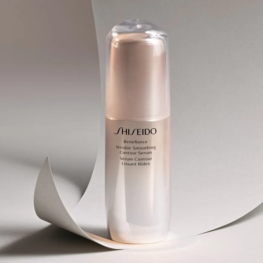 Wrinkle Smoothing Contour Serum